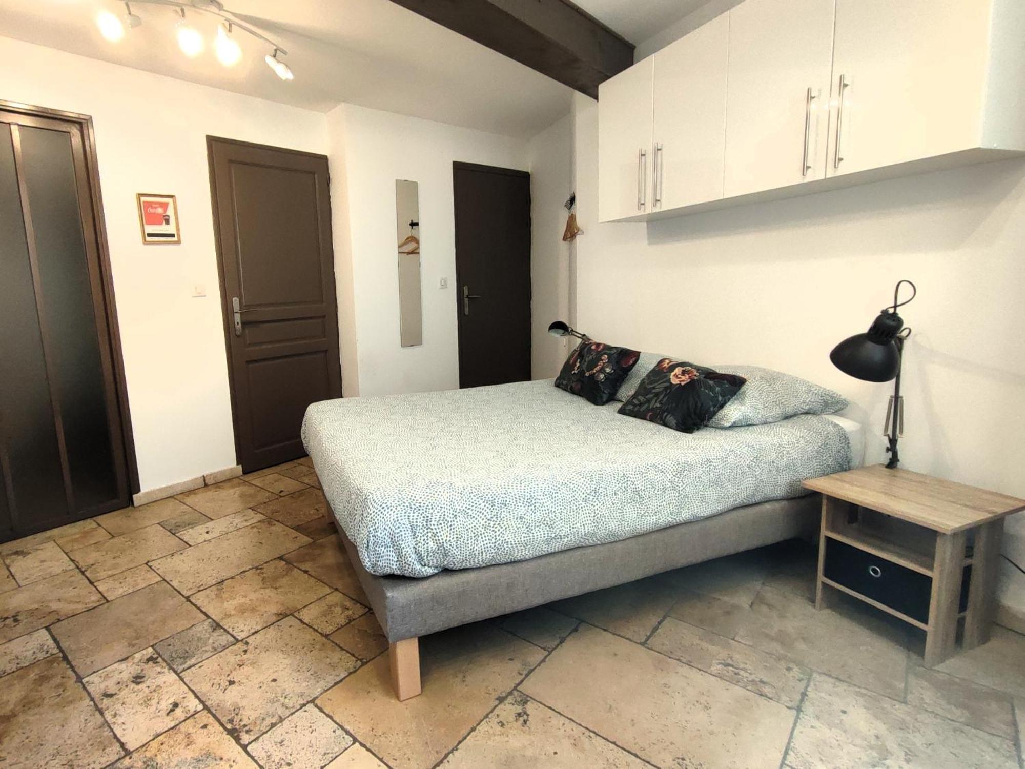 Le Travertin Apartment *